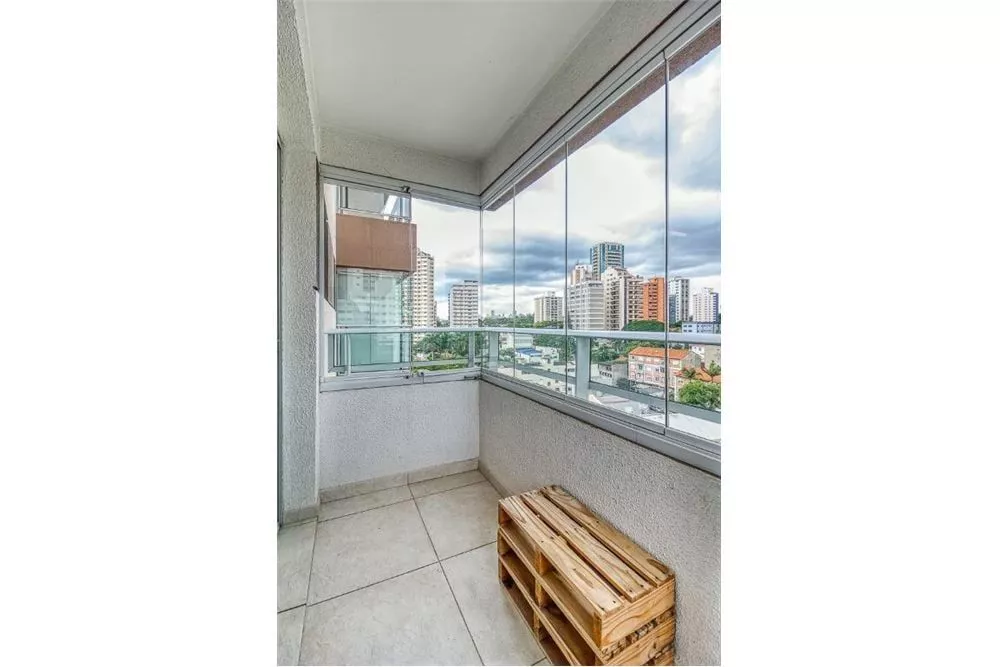 Apartamento à venda com 1 quarto, 36m² - Foto 2