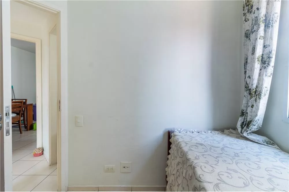 Apartamento à venda com 2 quartos, 63m² - Foto 2