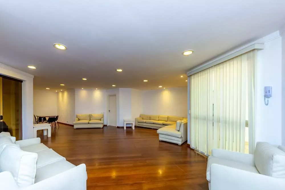 Apartamento à venda com 4 quartos, 270m² - Foto 4