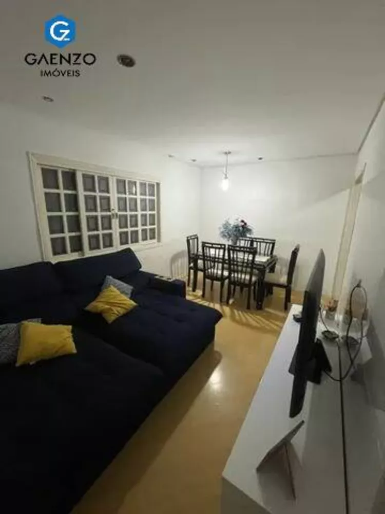 Casa à venda com 3 quartos, 150m² - Foto 2