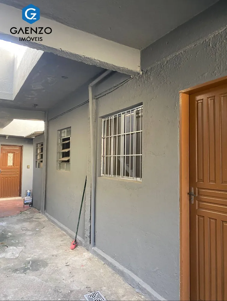 Casa, 6 quartos, 200 m² - Foto 4