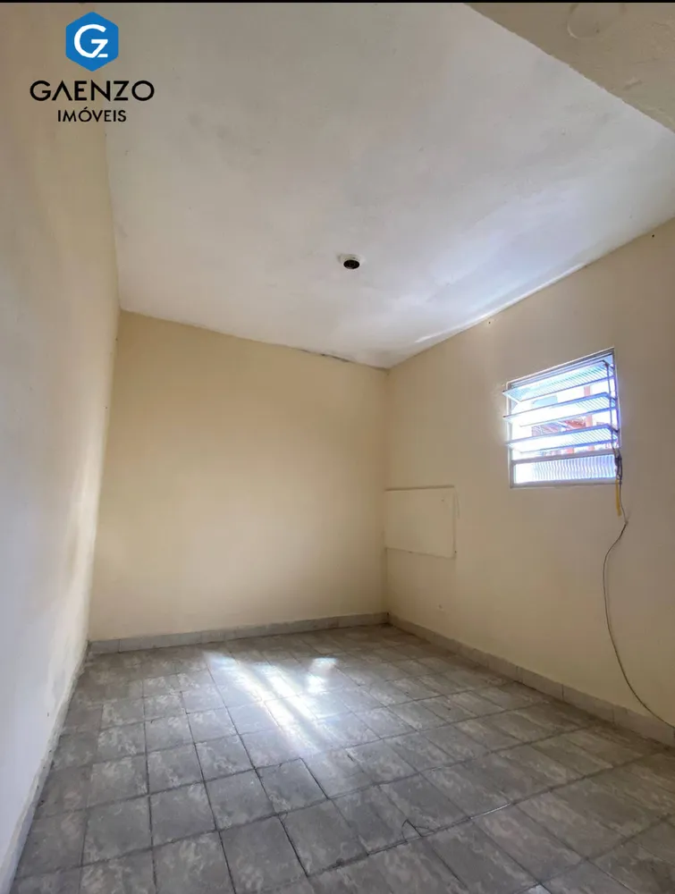 Casa, 6 quartos, 200 m² - Foto 3