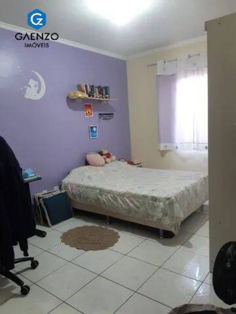 Sobrado, 3 quartos, 228 m² - Foto 4