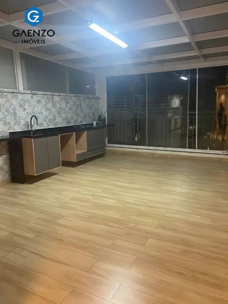 Apartamento, 3 quartos, 187 m² - Foto 2