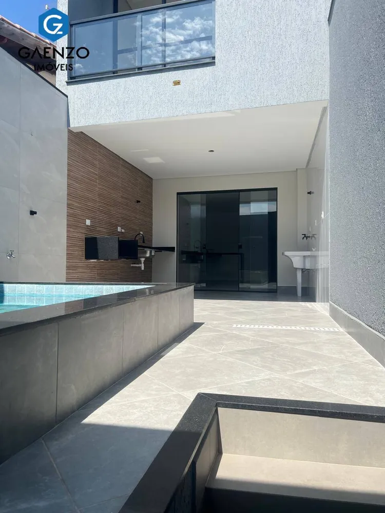 Sobrado, 3 quartos, 214 m² - Foto 8