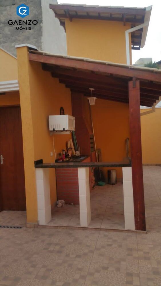 Sobrado, 3 quartos, 400 m² - Foto 1