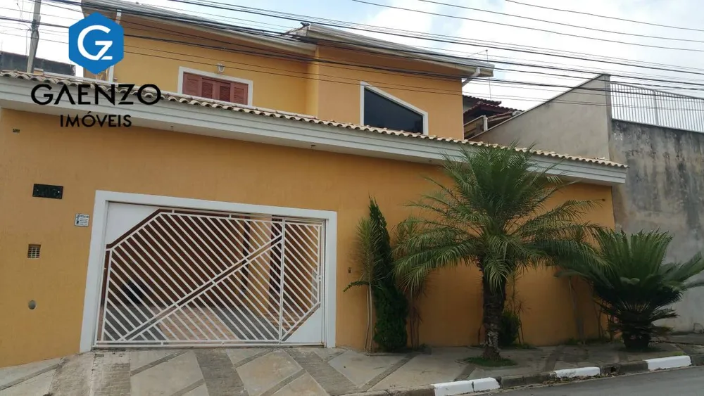 Sobrado, 3 quartos, 400 m² - Foto 1