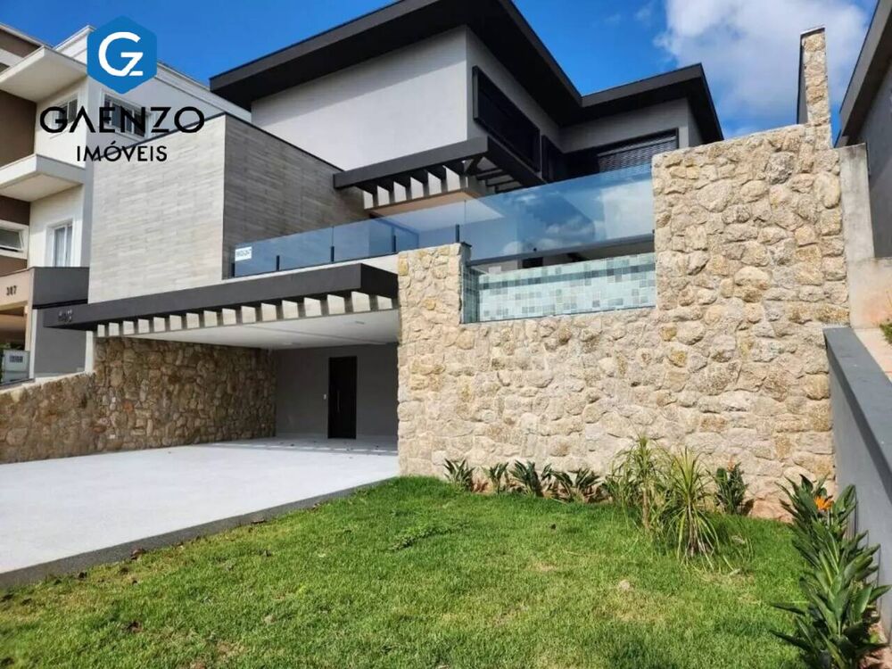 Casa de Condomínio, 4 quartos - Foto 1