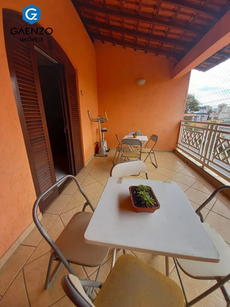 Sobrado, 3 quartos, 170 m² - Foto 1