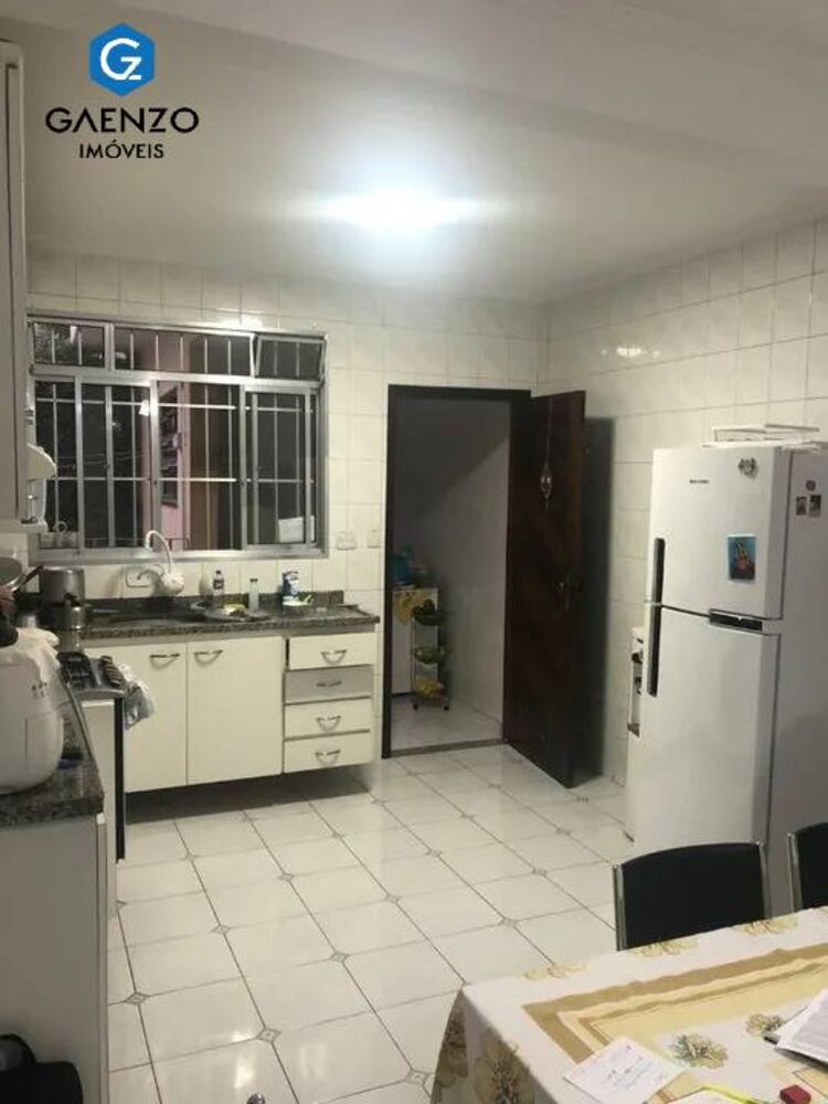 Casa, 3 quartos, 260 m² - Foto 2