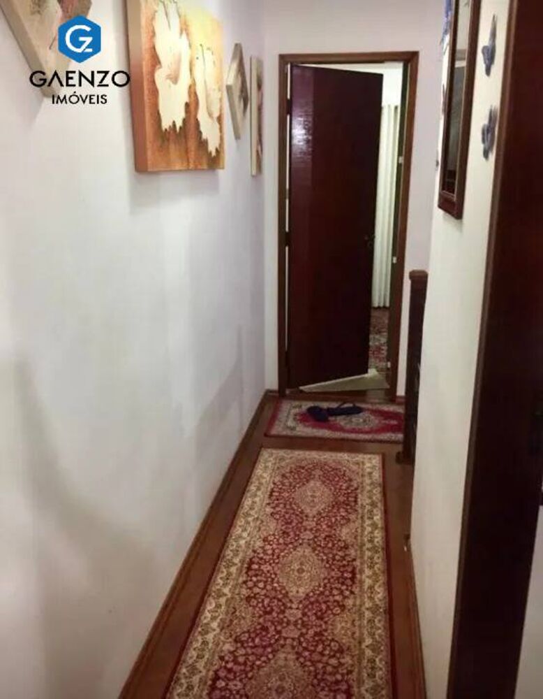 Casa à venda com 2 quartos, 260m² - Foto 4
