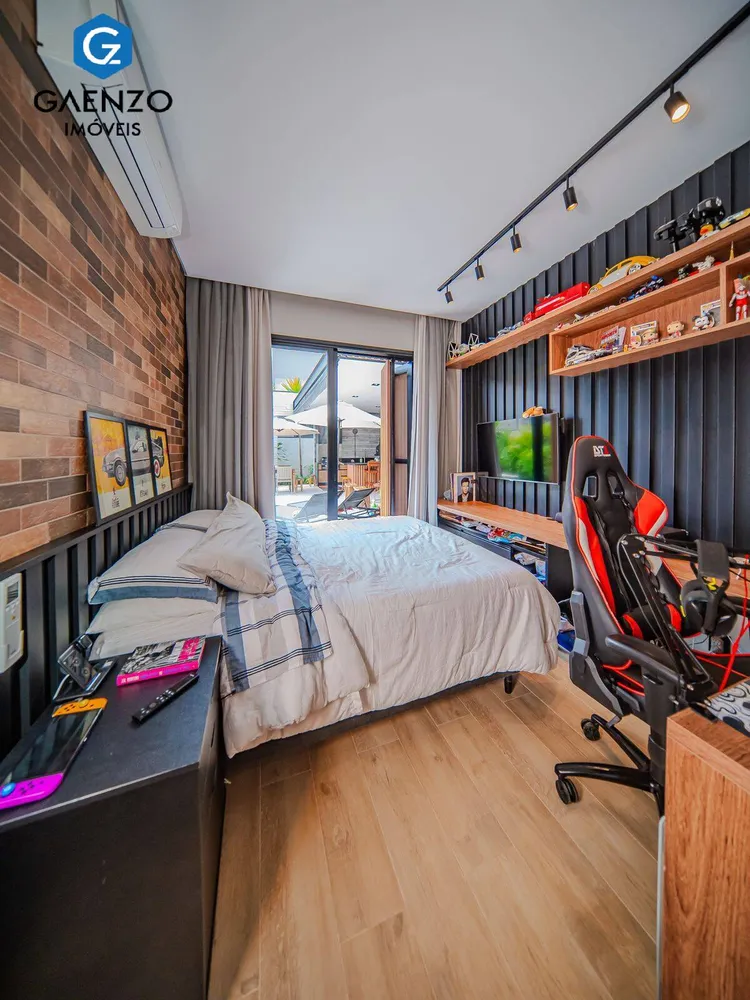 Casa de Condomínio, 4 quartos - Foto 1
