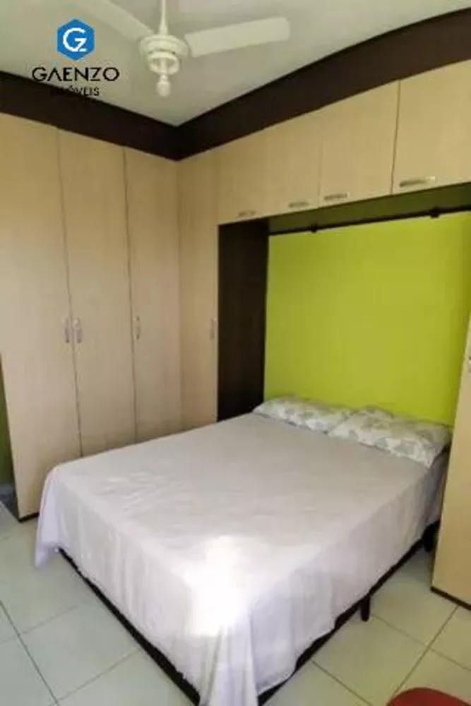 Apartamento à venda com 2 quartos, 70m² - Foto 7