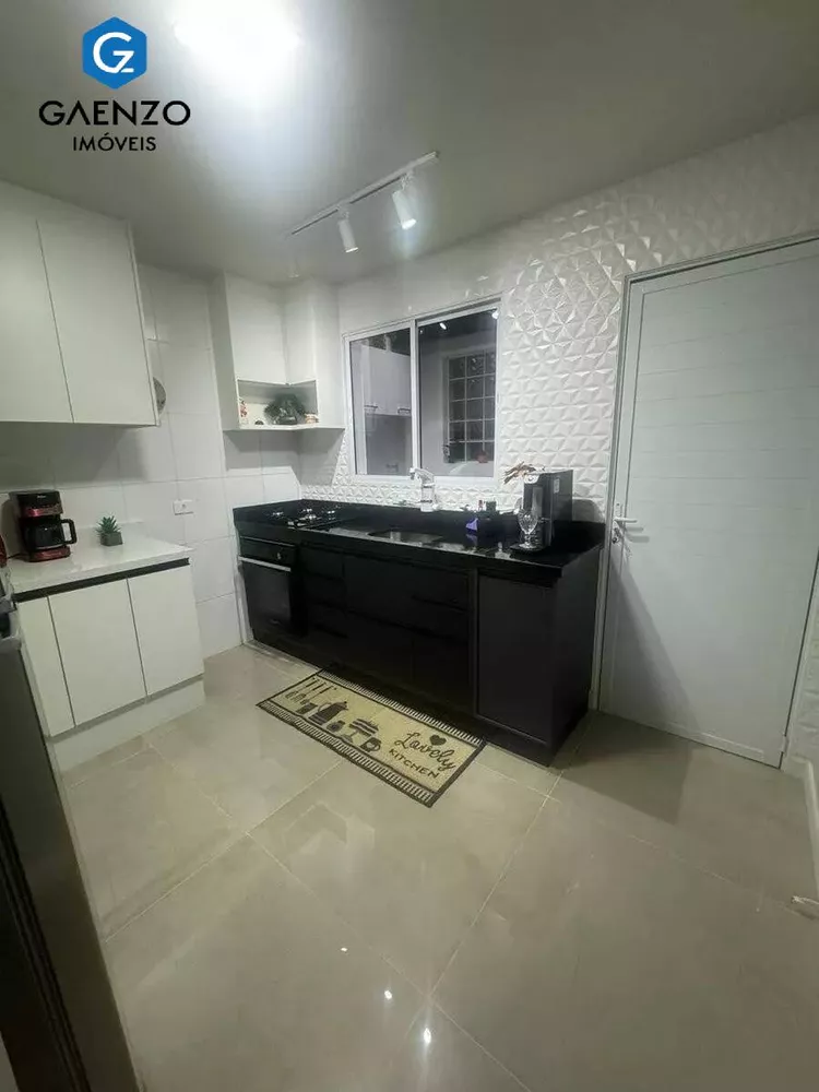 Sobrado à venda com 2 quartos, 75m² - Foto 2