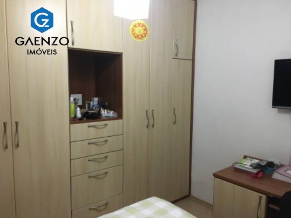 Casa, 4 quartos, 253 m² - Foto 9