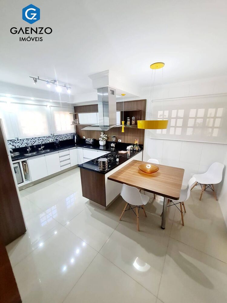 Casa, 3 quartos, 323 m² - Foto 30