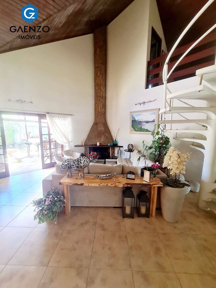 Casa, 3 quartos, 323 m² - Foto 12