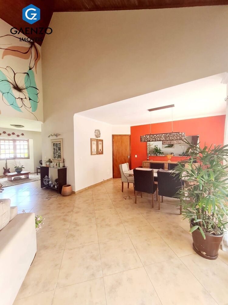 Casa, 3 quartos, 323 m² - Foto 14