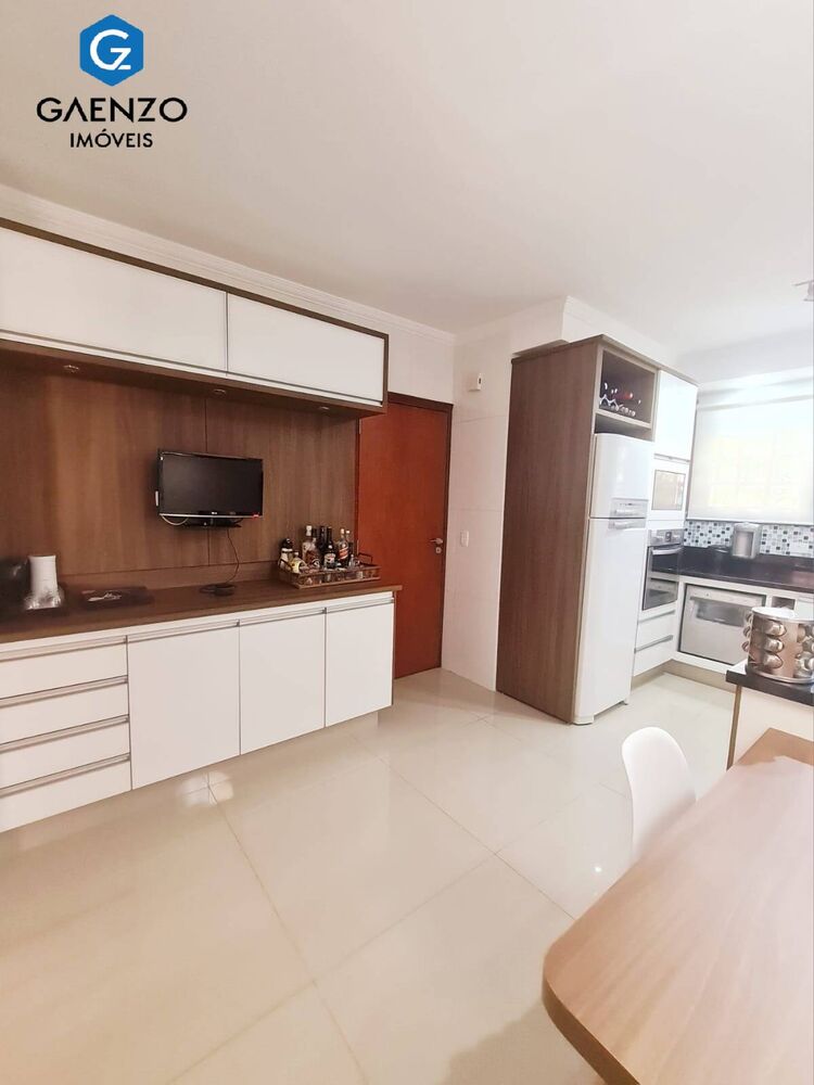 Casa, 3 quartos, 323 m² - Foto 33