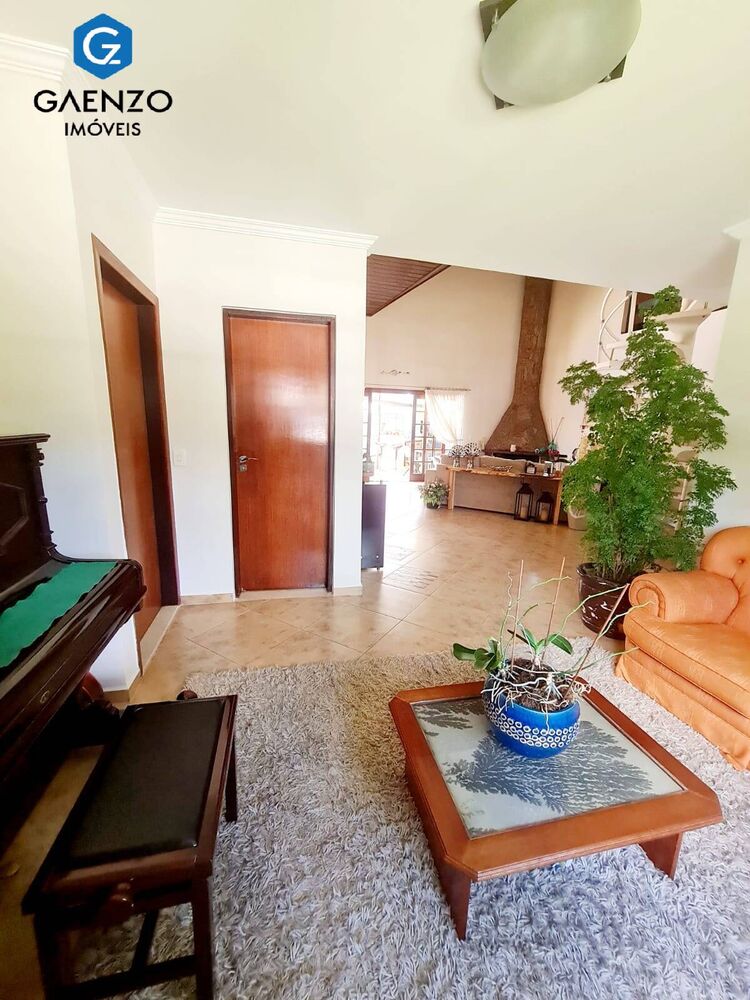 Casa, 3 quartos, 323 m² - Foto 22