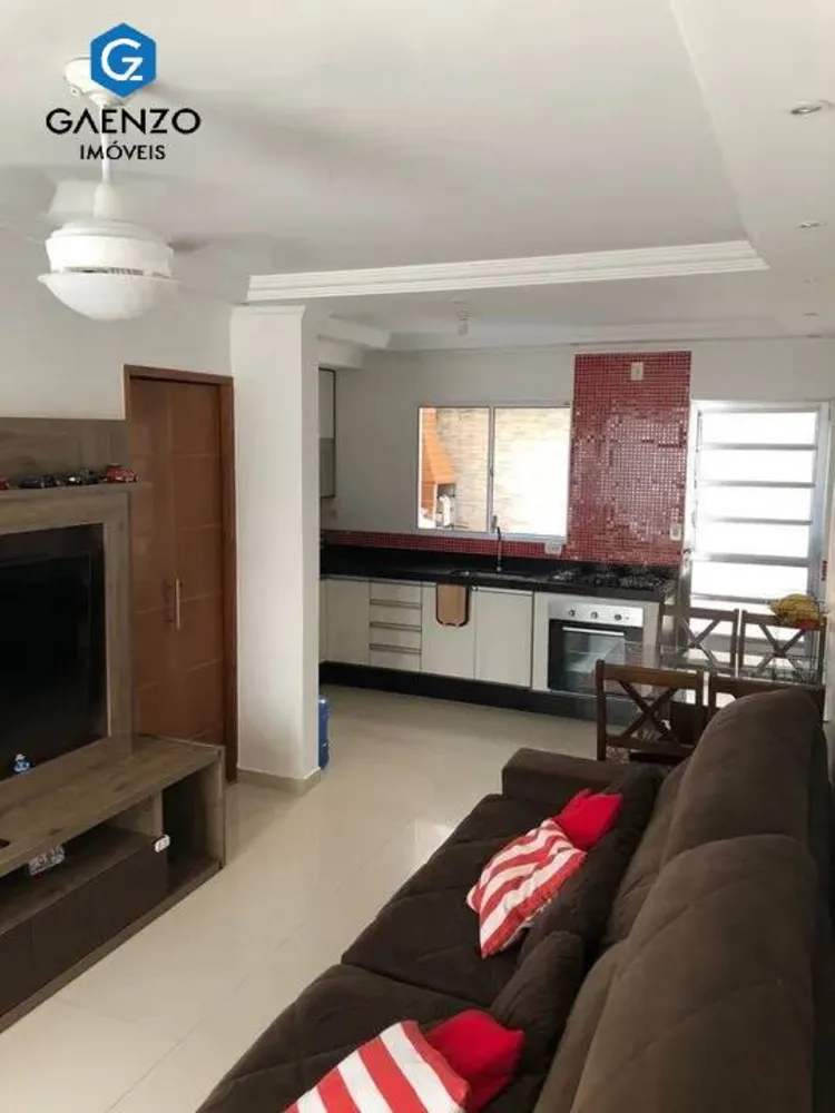 Casa, 2 quartos, 56 m² - Foto 1