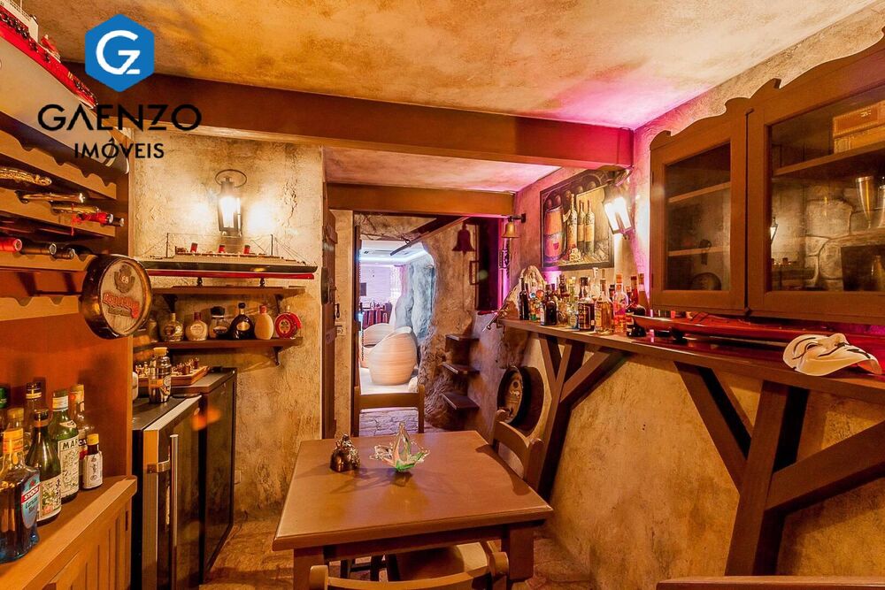 Casa, 7 quartos, 2300 m² - Foto 3