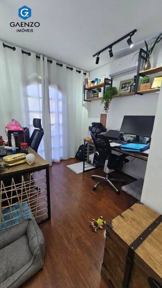 Casa, 3 quartos, 70 m² - Foto 1