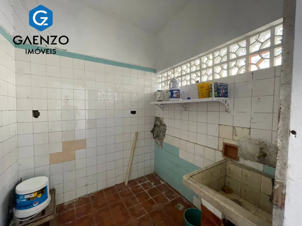 Casa, 2 quartos, 355 m² - Foto 1