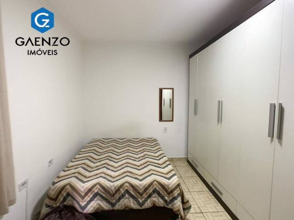Casa, 3 quartos, 217 m² - Foto 4