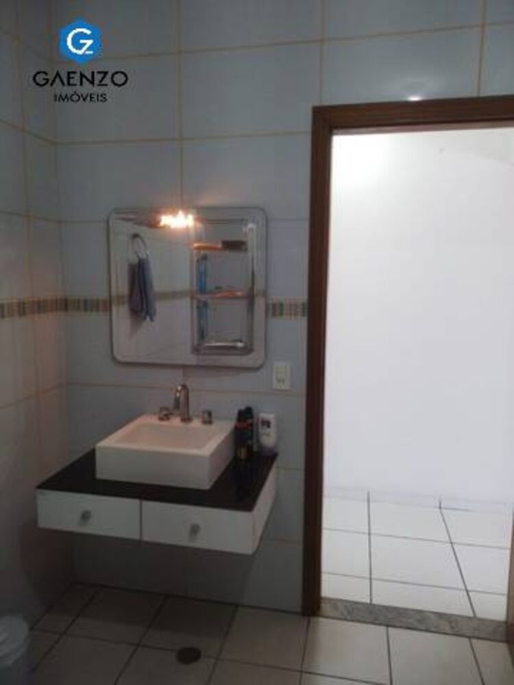 Sobrado, 3 quartos, 275 m² - Foto 3