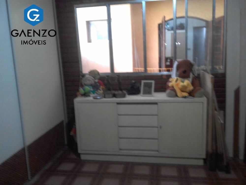Casa, 3 quartos, 242 m² - Foto 19