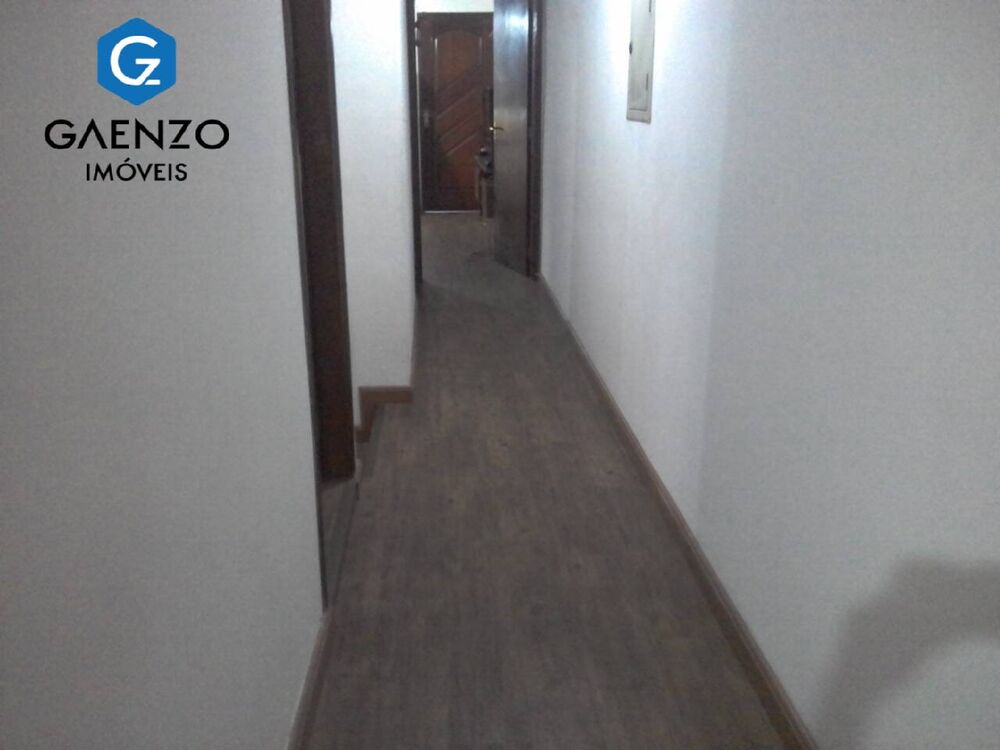 Casa, 3 quartos, 242 m² - Foto 10