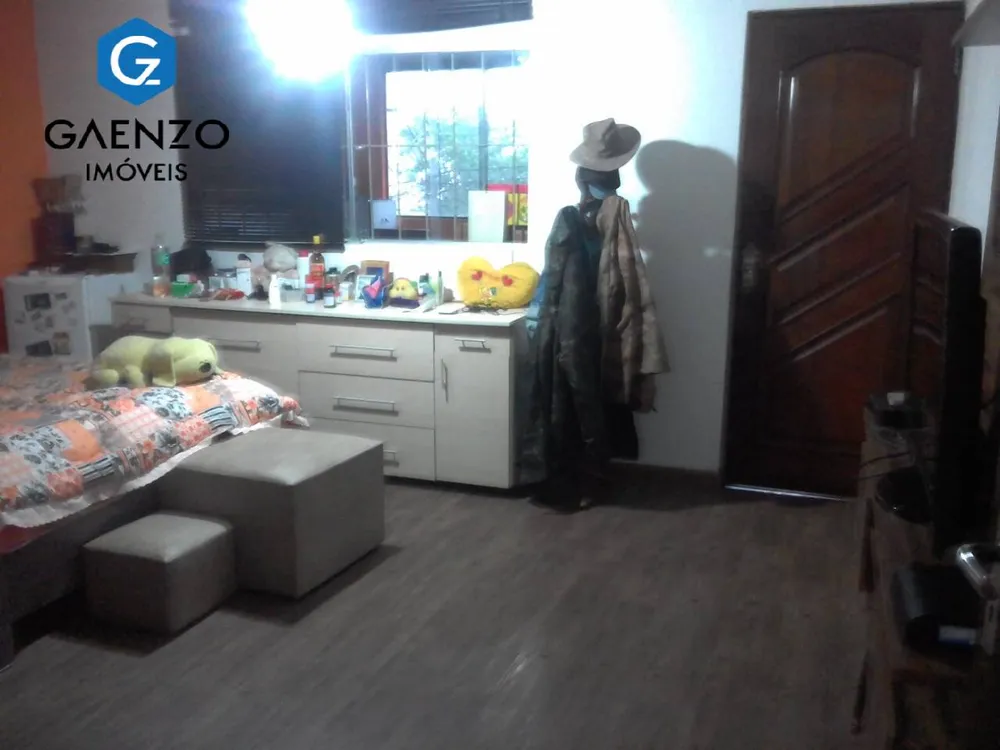 Casa, 3 quartos, 242 m² - Foto 24