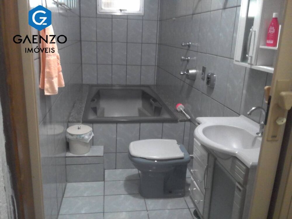 Casa, 3 quartos, 242 m² - Foto 18