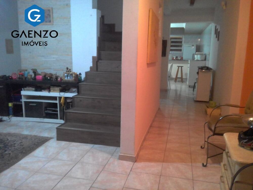 Casa, 3 quartos, 242 m² - Foto 17