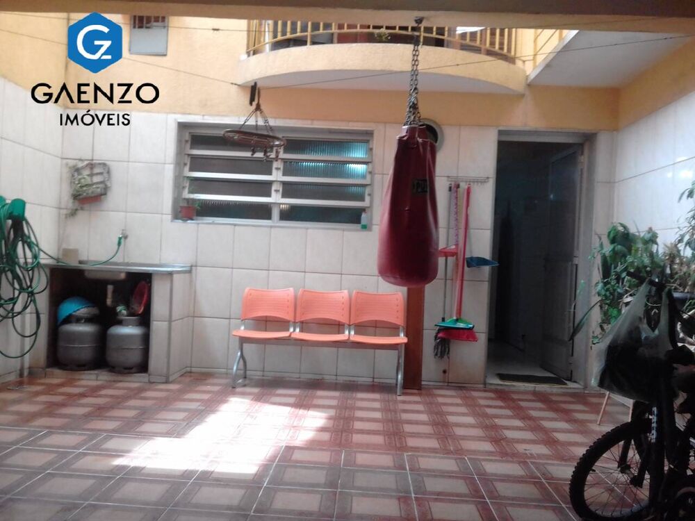 Casa, 3 quartos, 242 m² - Foto 7