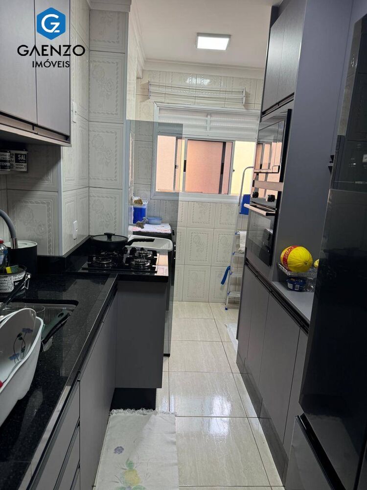Apartamento à venda com 2 quartos, 50m² - Foto 3