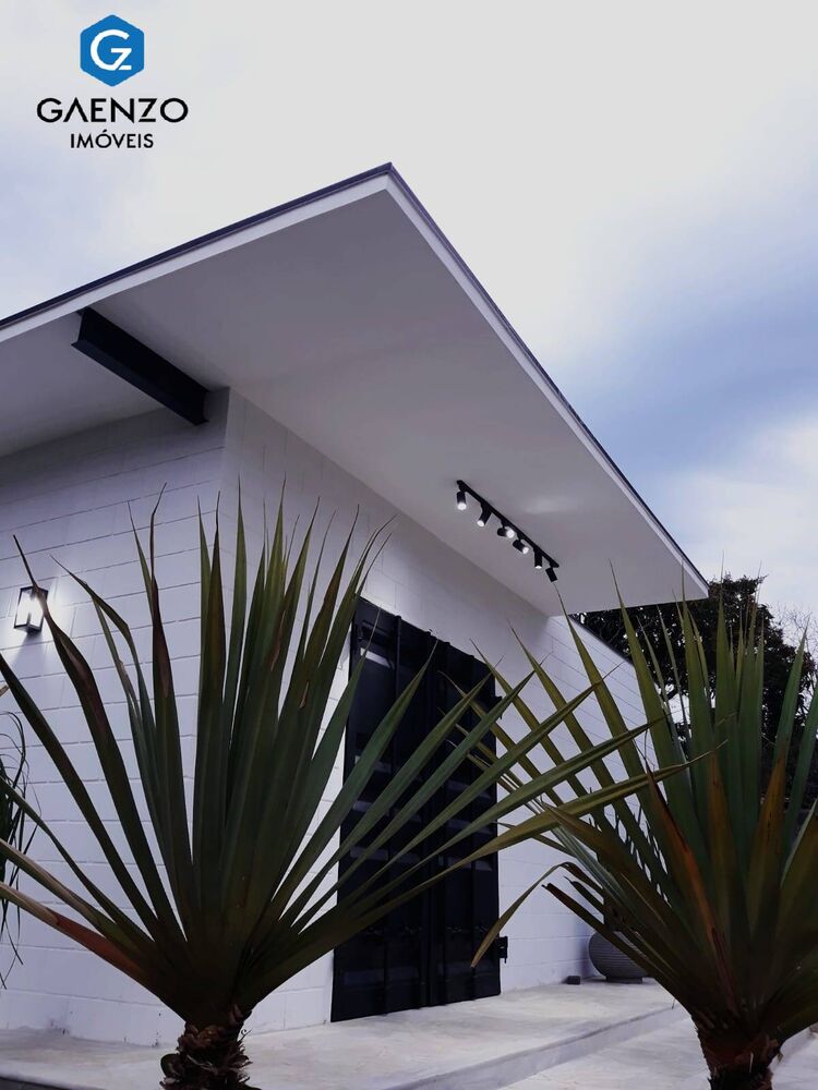 Chácara, 5 quartos, 300 m² - Foto 4