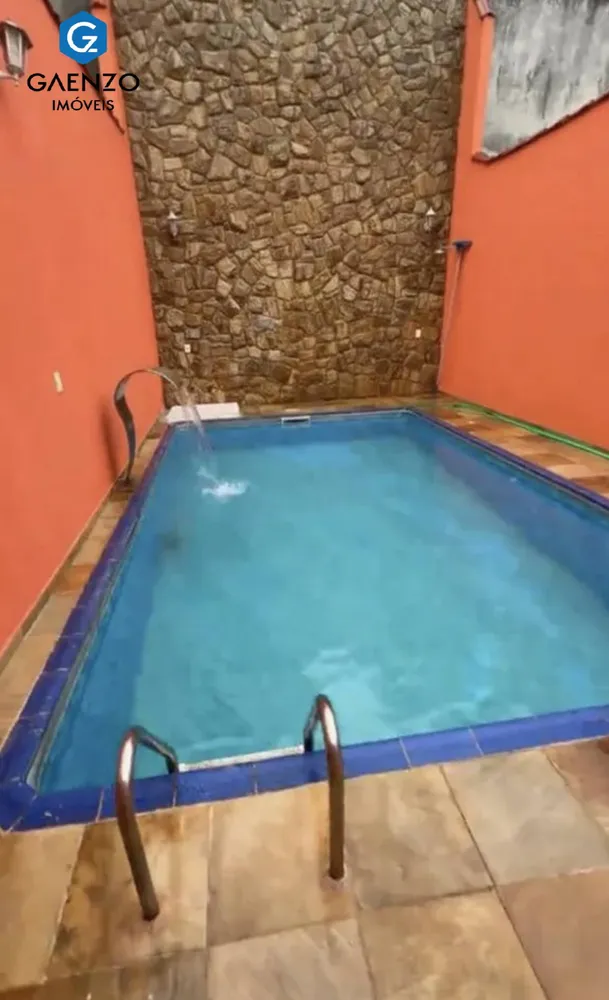 Casa, 5 quartos, 250 m² - Foto 5