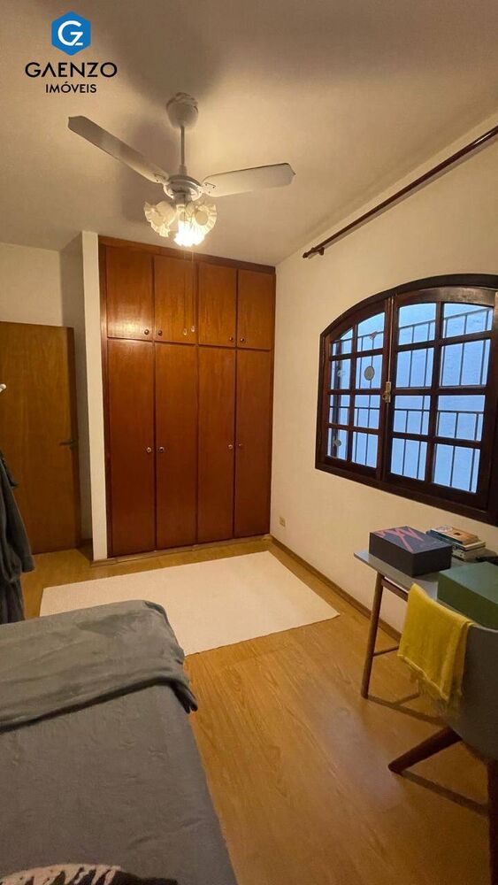 Sobrado à venda com 3 quartos, 150m² - Foto 4