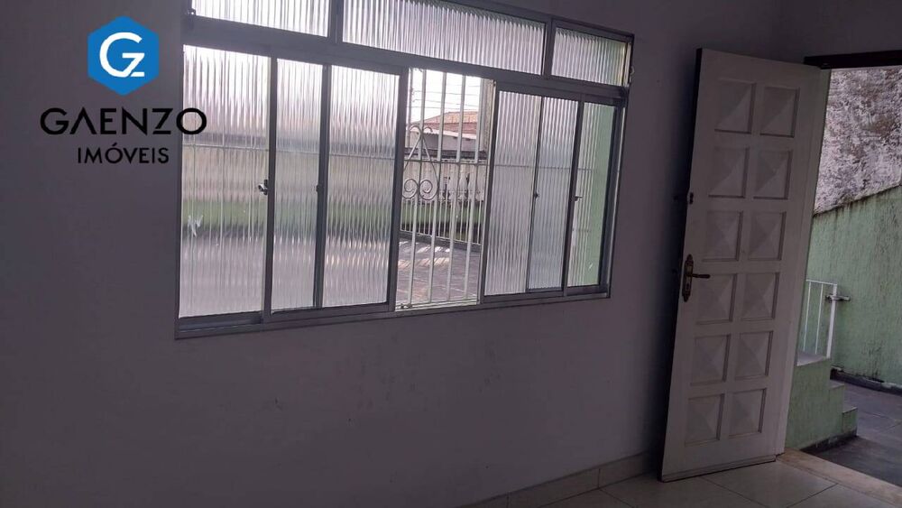 Casa, 3 quartos, 203 m² - Foto 2