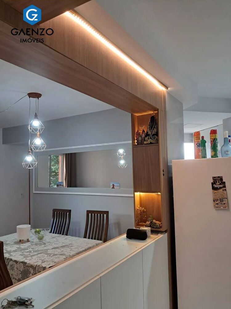 Apartamento à venda com 2 quartos, 57m² - Foto 1