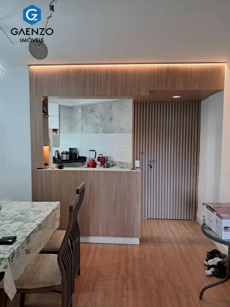 Apartamento à venda com 2 quartos, 57m² - Foto 2