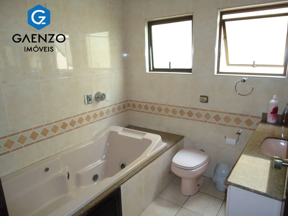 Sobrado, 3 quartos, 294 m² - Foto 12