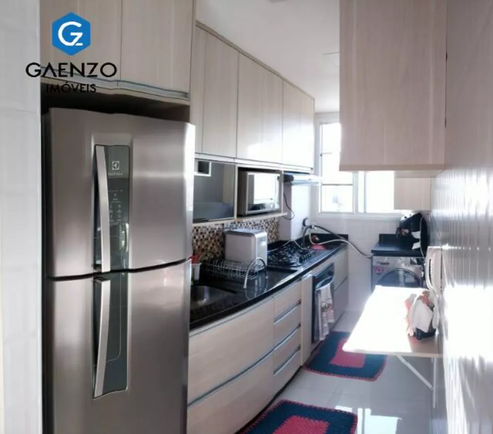 Apartamento à venda com 2 quartos, 48m² - Foto 3