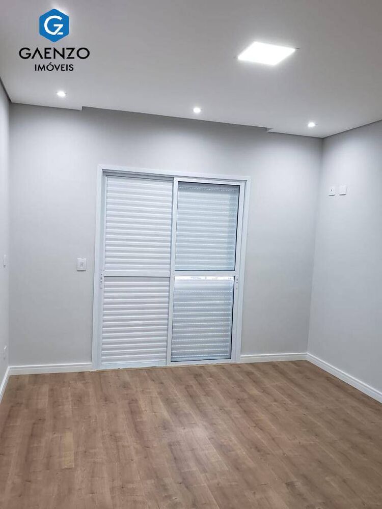Sobrado à venda e aluguel com 3 quartos, 125m² - Foto 2