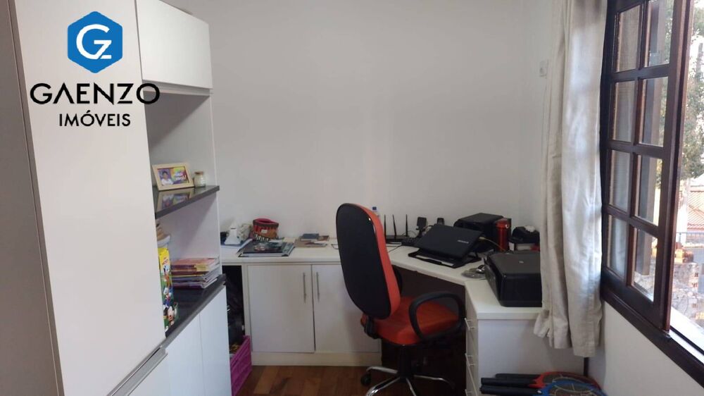 Sobrado, 3 quartos, 329 m² - Foto 3