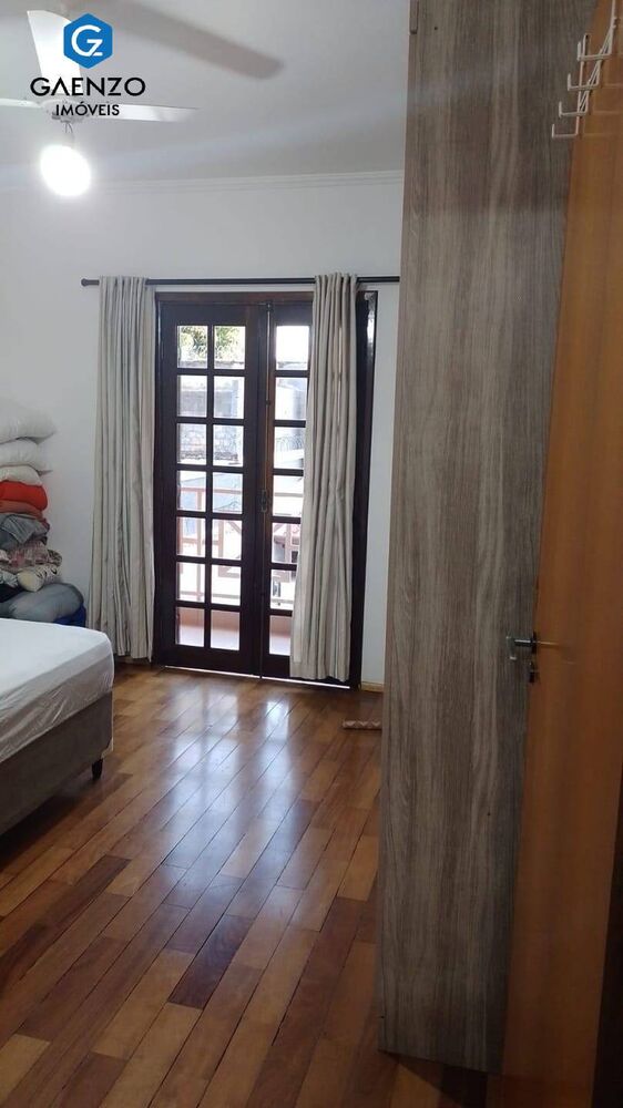 Sobrado, 3 quartos, 329 m² - Foto 11