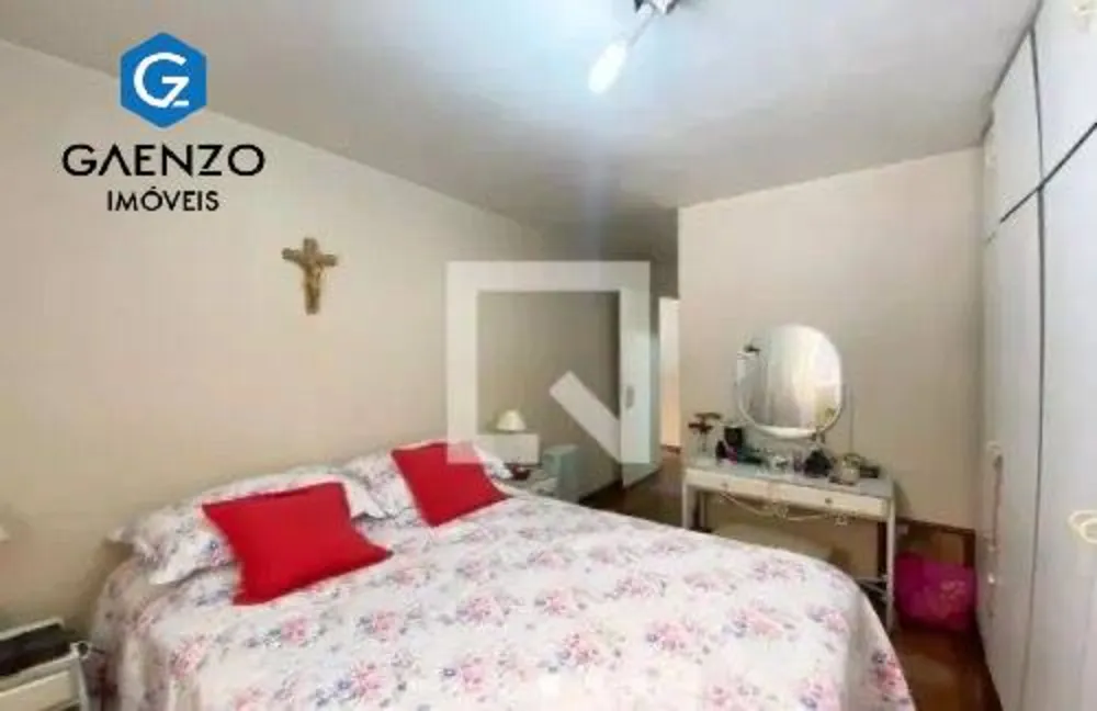 Casa, 3 quartos, 200 m² - Foto 11