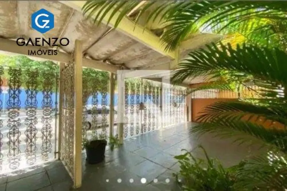 Casa, 3 quartos, 200 m² - Foto 1
